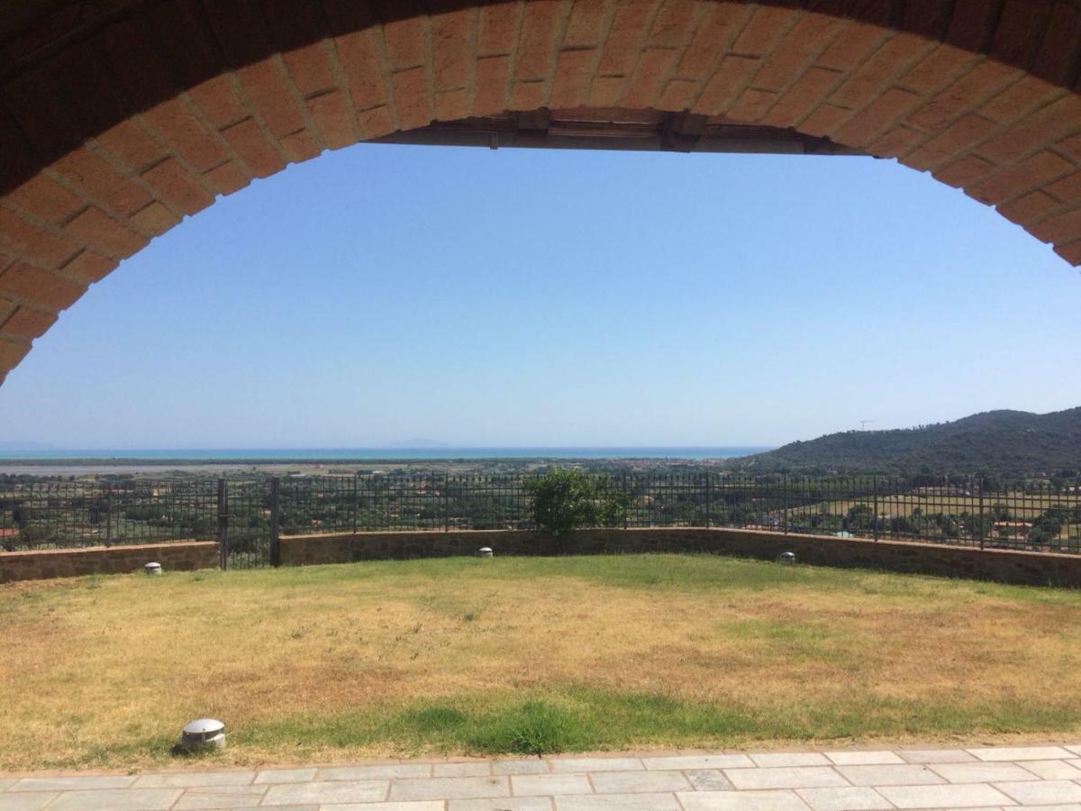 卡斯蒂里昂纳·德拉佩Bellavista Prile住宿加早餐旅馆 外观 照片