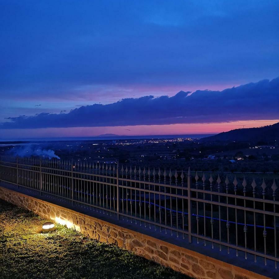 卡斯蒂里昂纳·德拉佩Bellavista Prile住宿加早餐旅馆 外观 照片